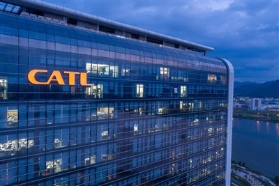 Η σύγχρονη Amperex Technology Limited (CATL) κυκλοφόρησε την πρώτη της υπερτρ...