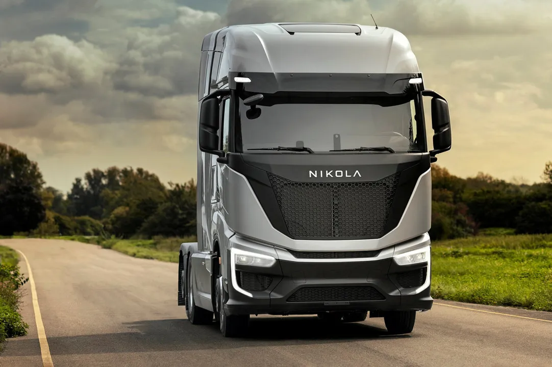 Ο κατασκευαστής ηλεκτρικών φορτηγών Nikola μειώνει το 15% του εργατικού δυναμ...